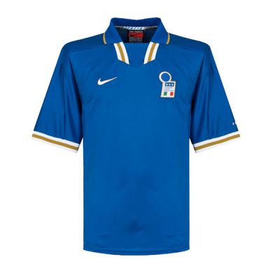 Retro-1996-Italy-Home-Soccer-Jersey